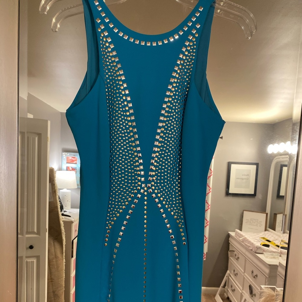 Bebe dress